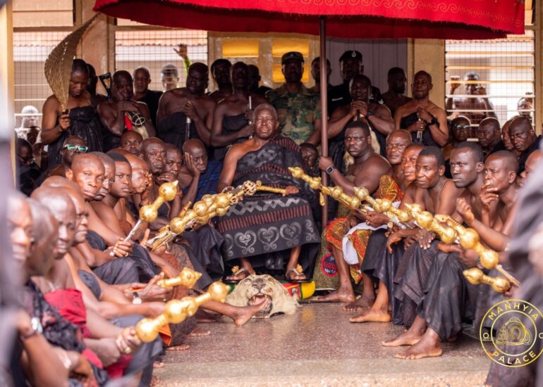 Direct Your Concerns Through Appropriate Channel- Otumfuo to Persons Challenging Woraworahemaa’s Legitimacy