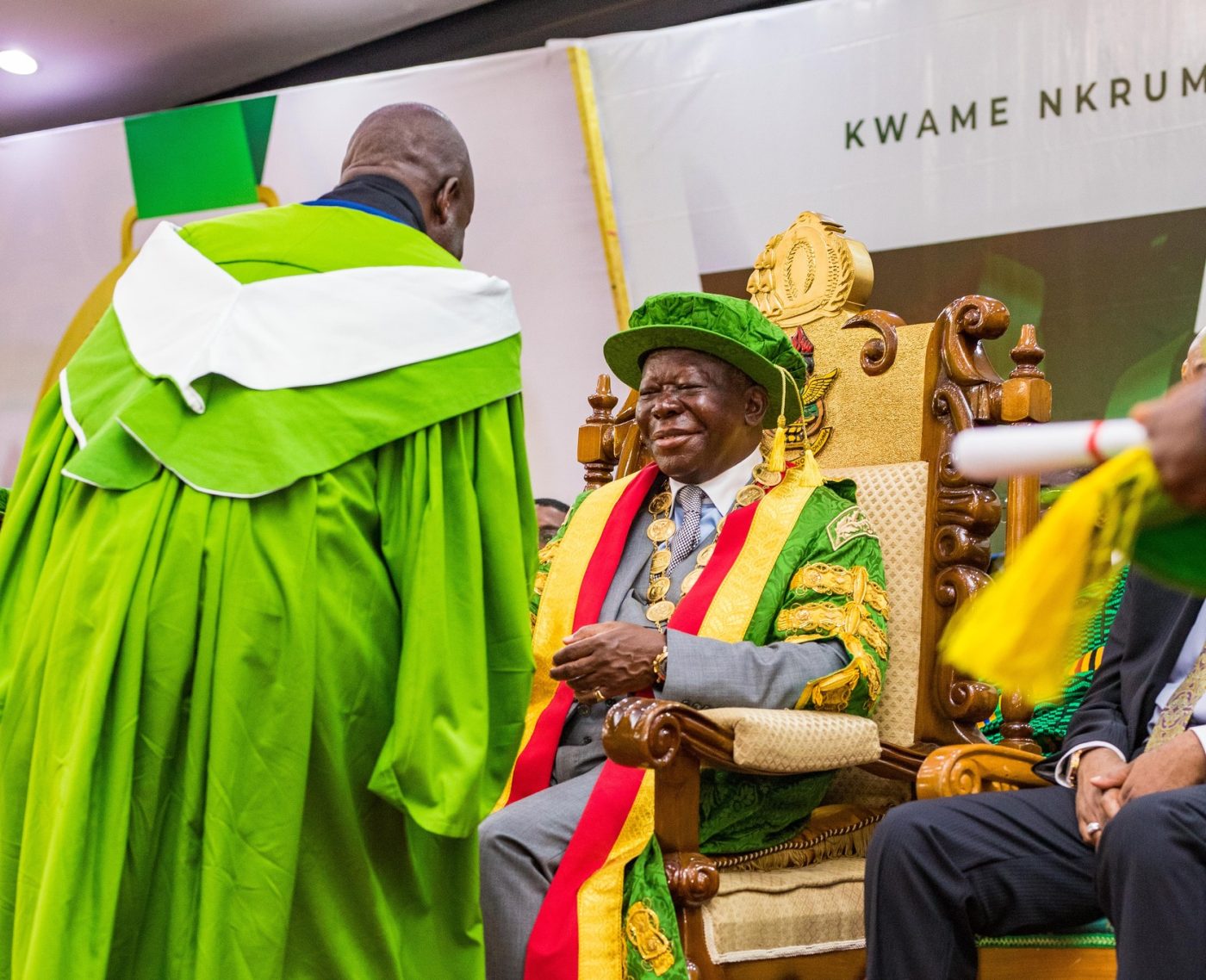 Motivate And Reward Junior Lecturers Who Didn't Flee Ghana; Asantehene to KNUST